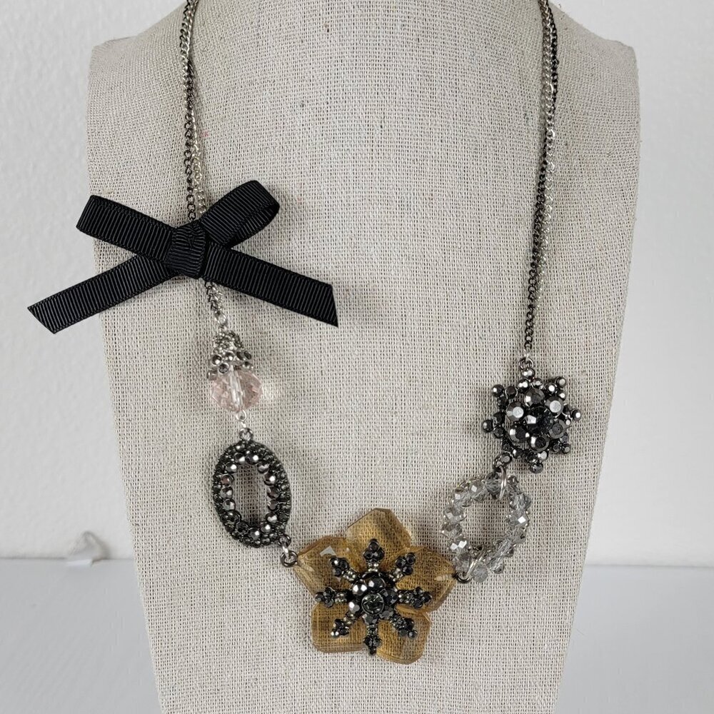 Simply Vera Wang Crystal Bow Statement Necklace 20.5 In Lobster Clasp